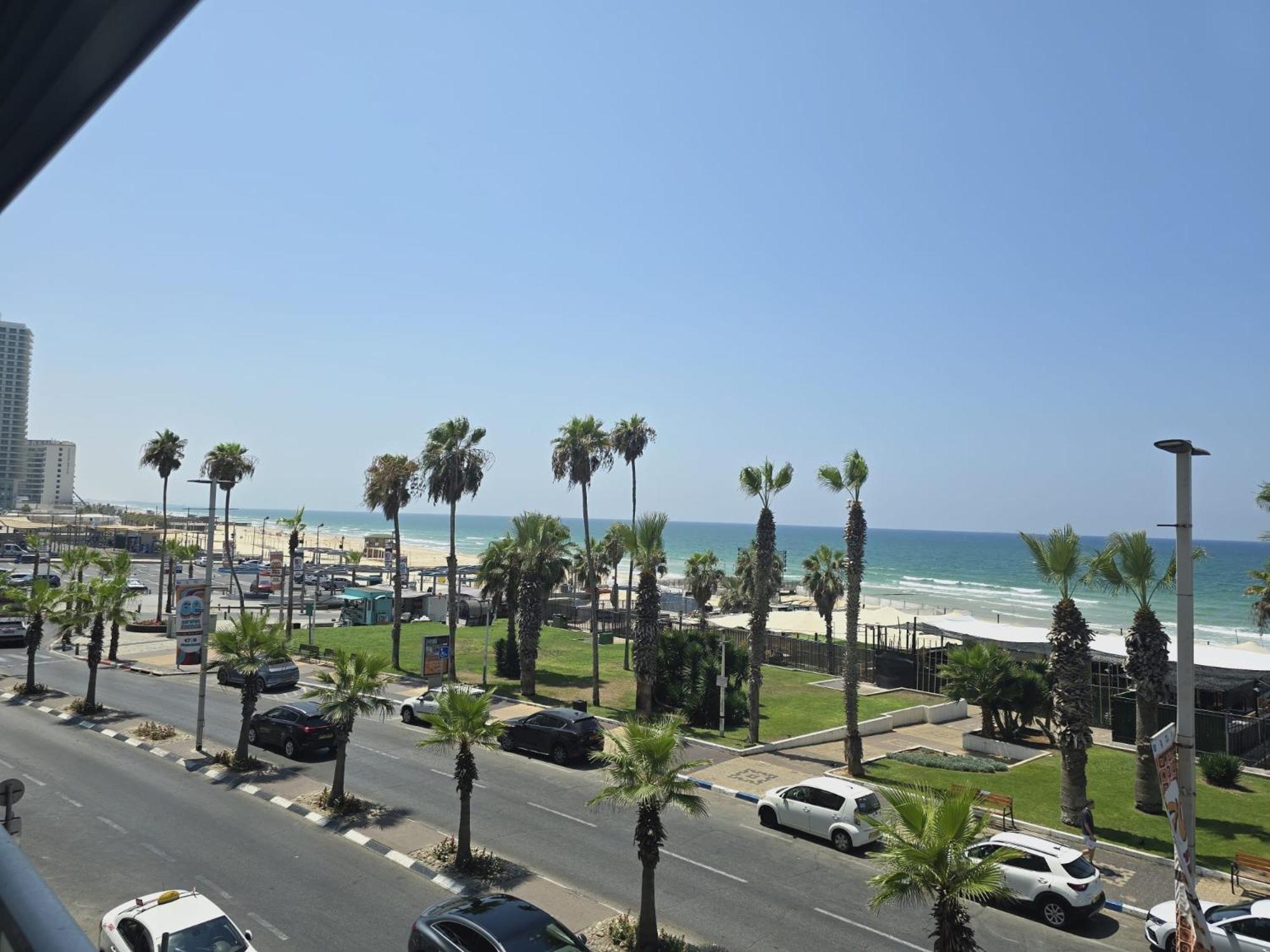 Gk Apartment Beauty Bat Yam Εξωτερικό φωτογραφία